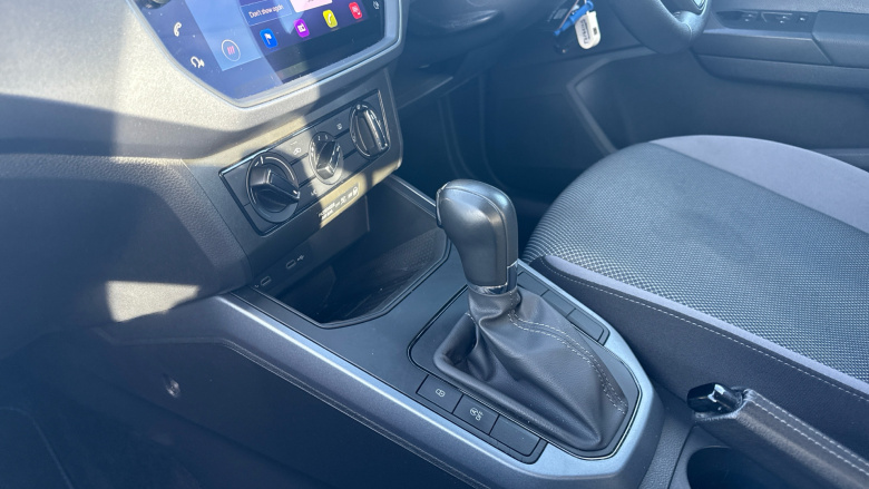 SEAT Arona 1.0 TSI 110 SE Technology [EZ] 5dr DSG Petrol Hatchback